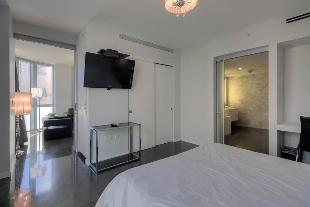 Luxury Boutique Suite Collins Ave Маямі-Біч Екстер'єр фото